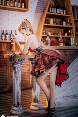 欧美人模仿亚洲女生_免费观看高清版